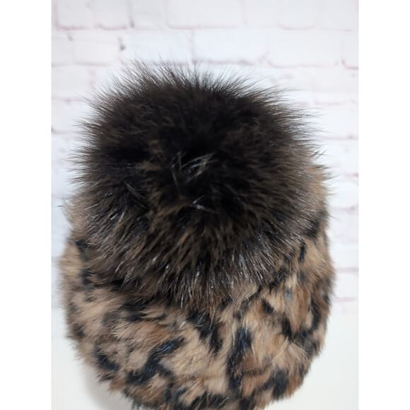 Marcus Adler New York Genuine Rabbit Fur Cheetah Print With Fox Pom Hat - Picture 6 of 12
